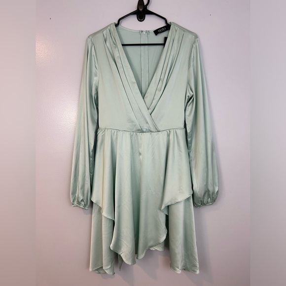 NWT Akira Satin Long sleeve Asymmetrical Pale Green V-neck Mini Dress Medium - Picture 1 of 12